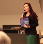 Mila Teräs esitteli Salpausselän kirjailijoiden Uutuuksien illassa 24.11.2015 kirjaansa Hämärinkäinen, joka on Finlandia Junior 2015 -ehdokkaana. Kirjan on kuvittanut Karoliina Pertamo. Kirjan kustantaja Karisto.